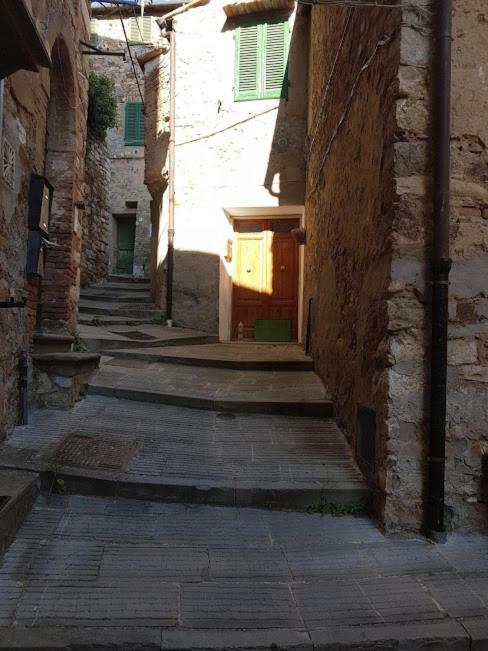 Casa di NELLA Apartment Campiglia Marittima Bagian luar foto
